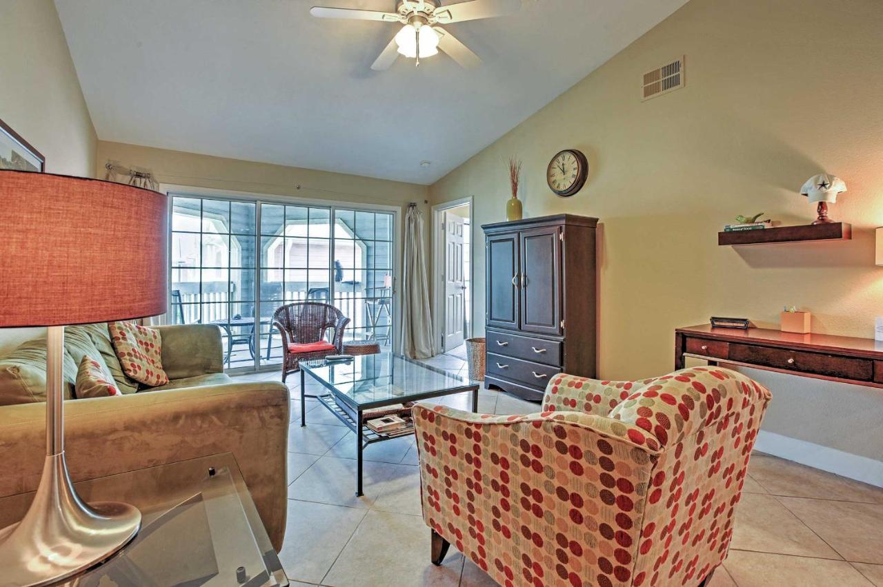 Colorful Galveston Retreat Steps From Beach And Pool Εξωτερικό φωτογραφία