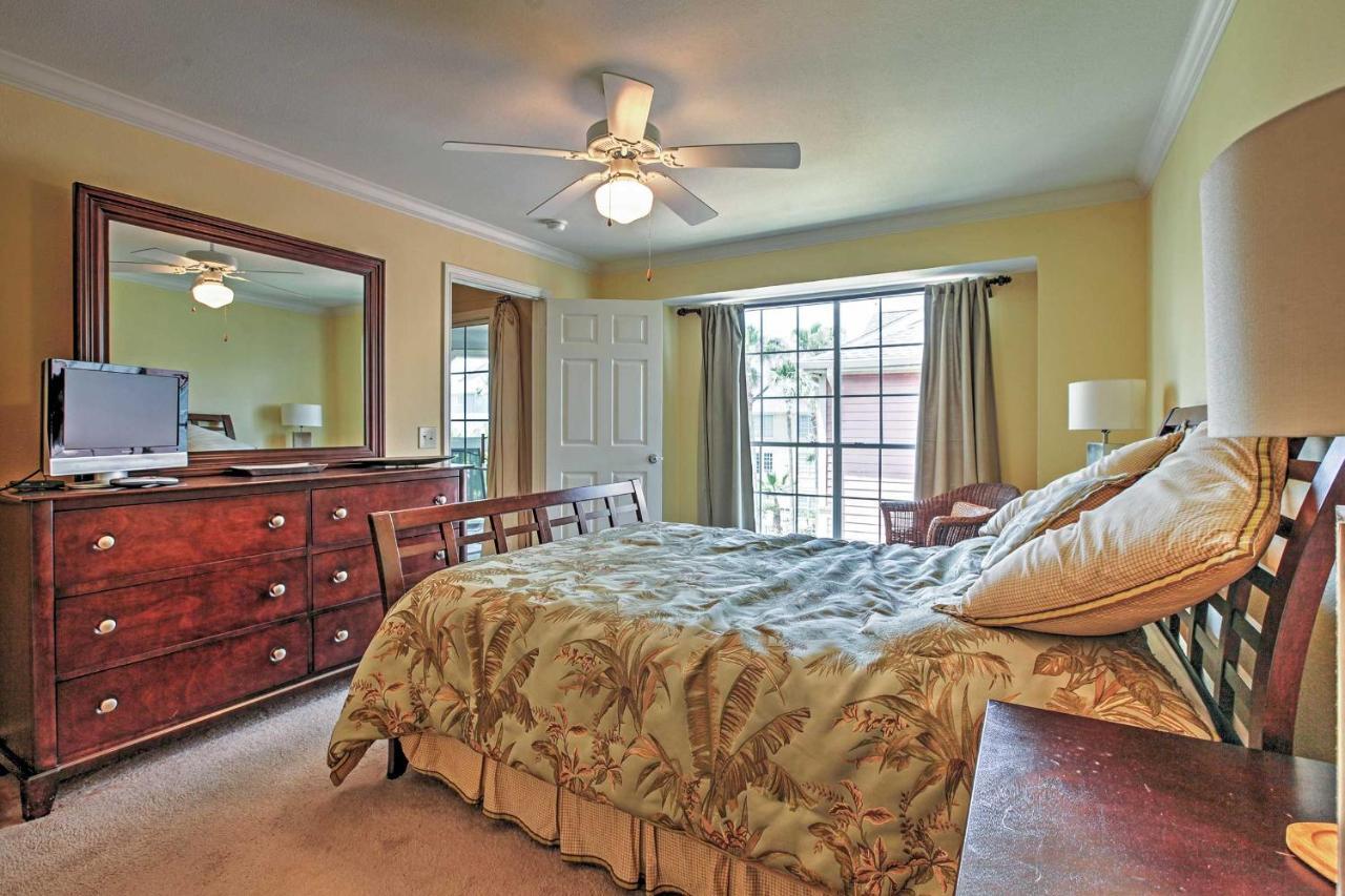 Colorful Galveston Retreat Steps From Beach And Pool Εξωτερικό φωτογραφία